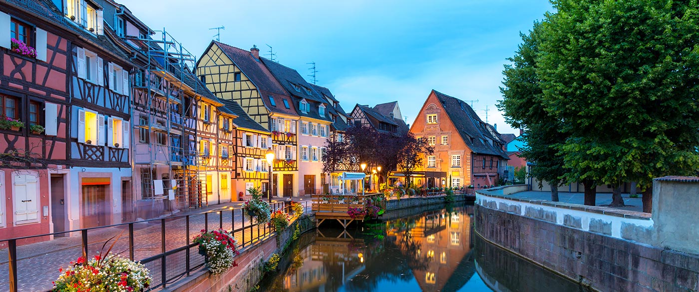 histoire-d-un-village-ecrivain-alsace-146 Pour Noël en Alsace, offrez une biographie écrite par Philippe Monnier, écrivain-biographe en Alsace.